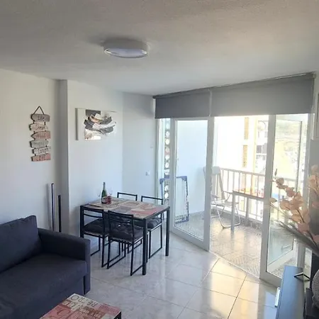 Golden Mile View - Americas Apartmán